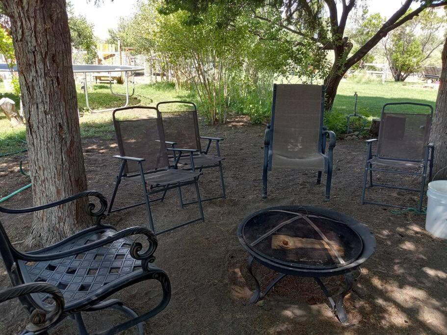 The Goulding Cottage And Farm - 4 Beds, 3 Baths Henrieville Exterior photo