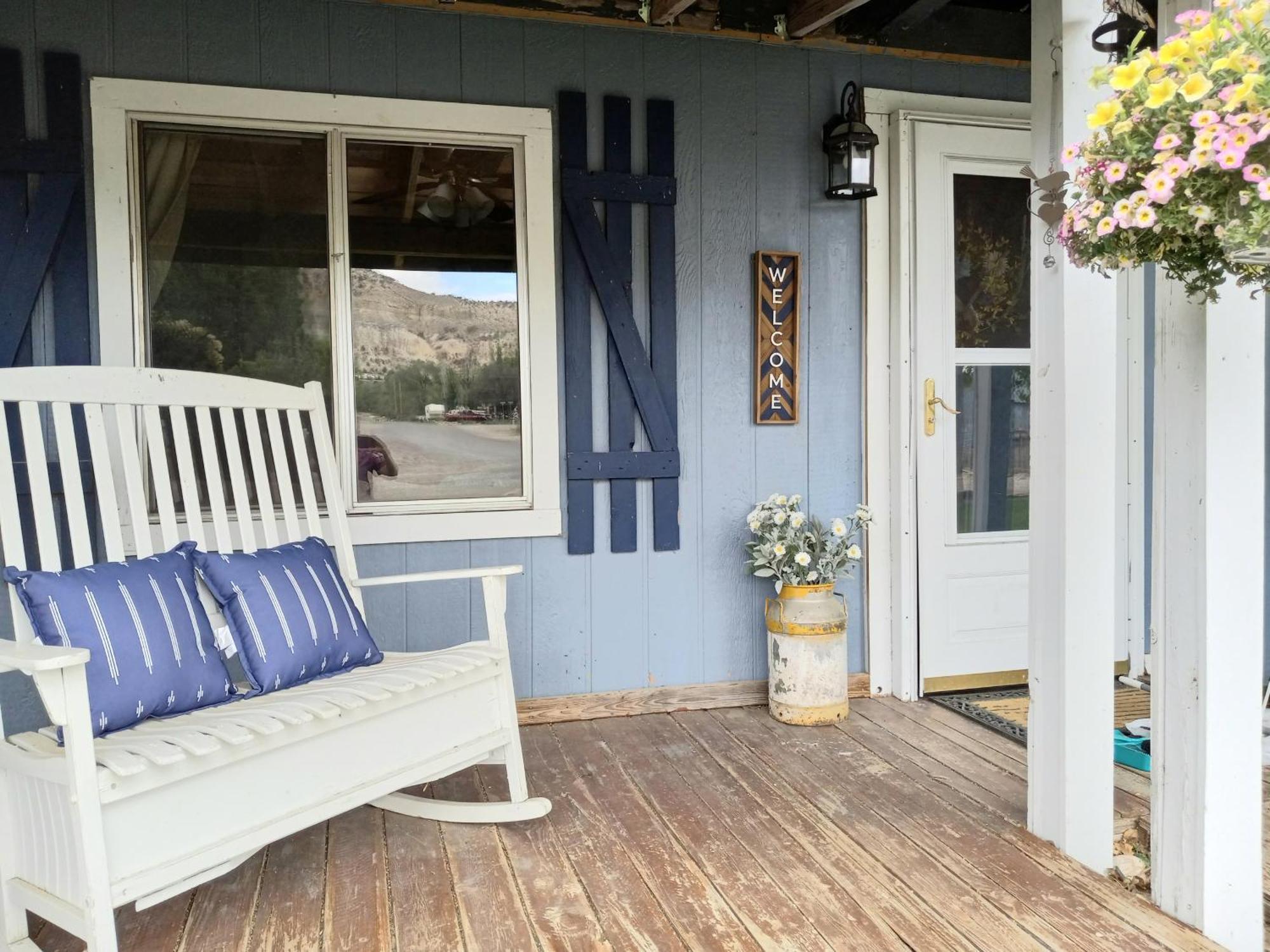The Goulding Cottage And Farm - 4 Beds, 3 Baths Henrieville Exterior photo